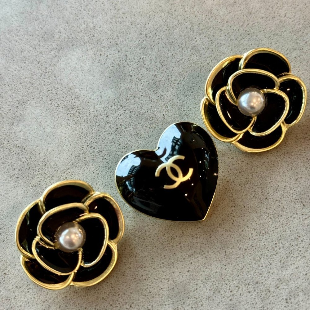 CHANEL 2023 Holiday Boutique Charms - GET ALL THREE